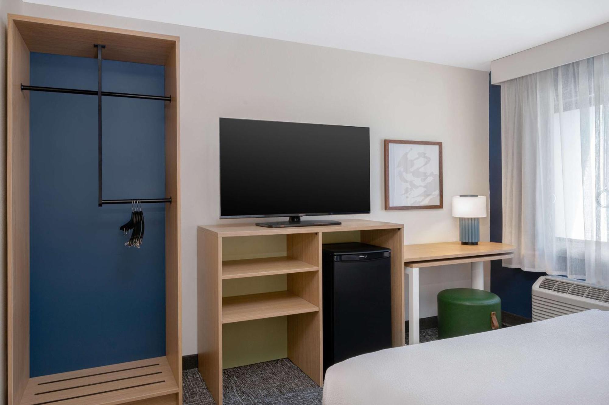 Spark By Hilton Savannah Midtown Extérieur photo