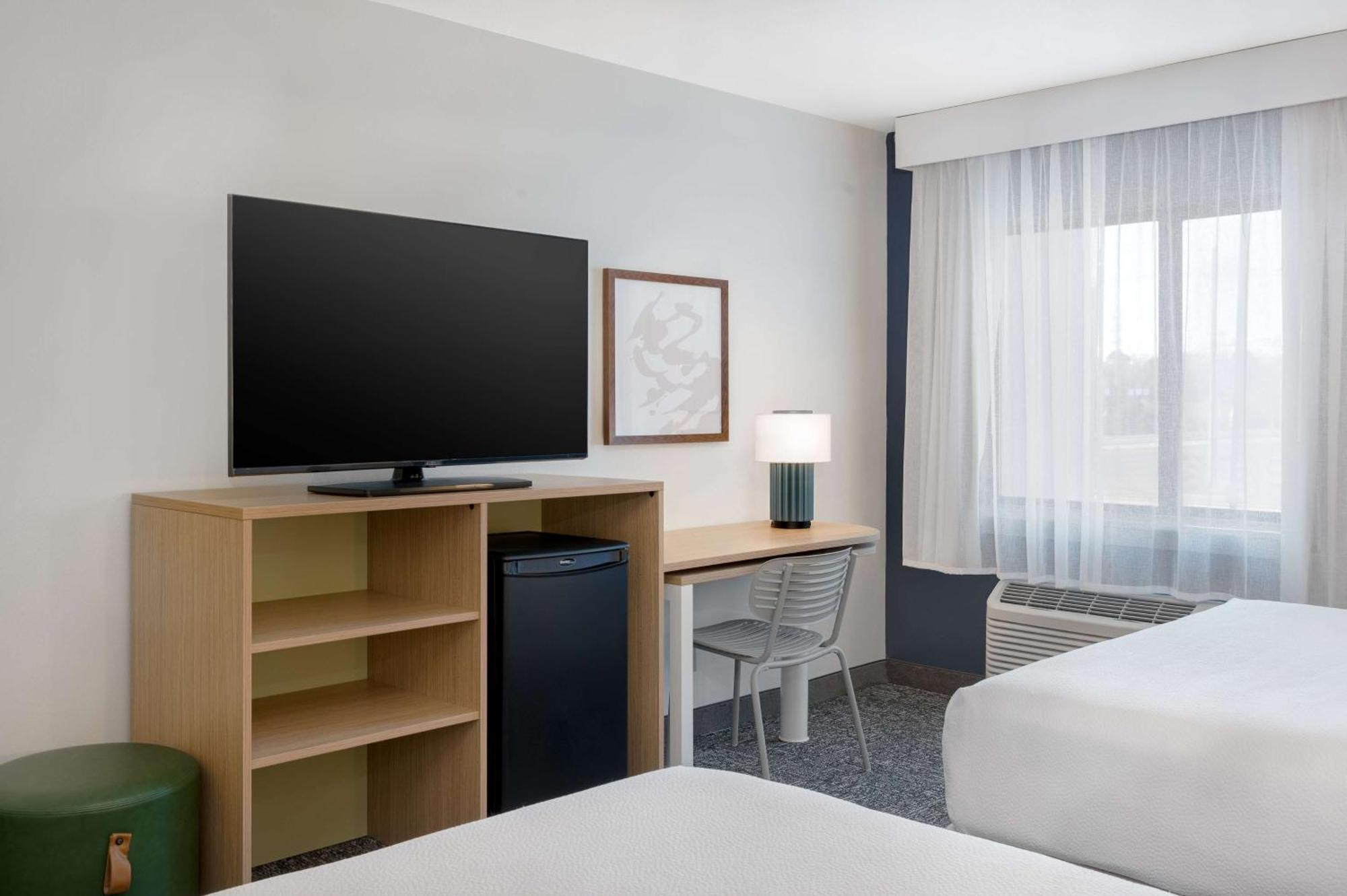 Spark By Hilton Savannah Midtown Extérieur photo