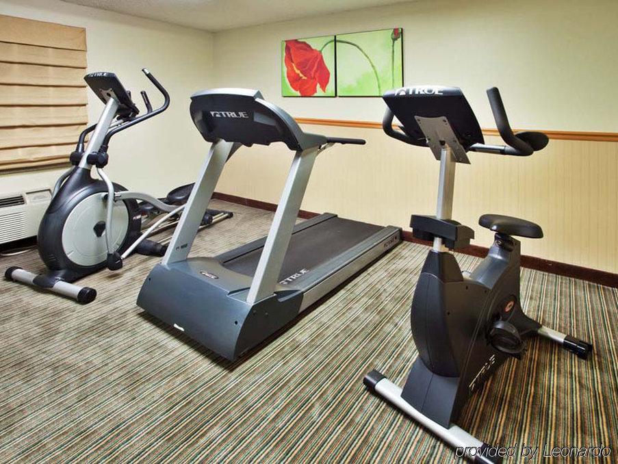 Spark By Hilton Savannah Midtown Extérieur photo