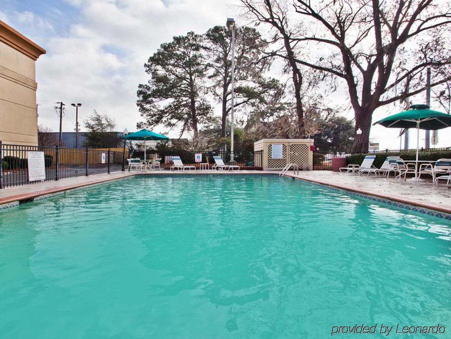 Spark By Hilton Savannah Midtown Extérieur photo